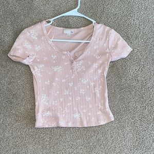 tight fitting flattering flower print top
